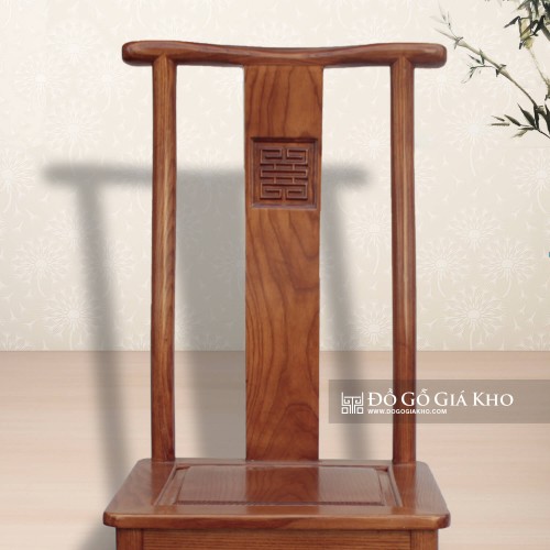 Bàn Ăn Gỗ Sồi Phun Màu Xoan Đào